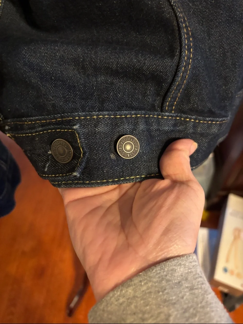 Levi's Indigo Denim Trucker Jacket - Men's - Picture 3 of 4